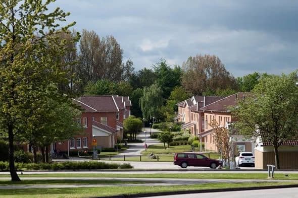 Möblerad 2:a med balkong i Östra Torn