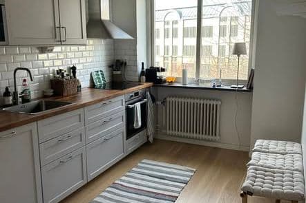 Möblerad 2:a i centrala Lund med balkong