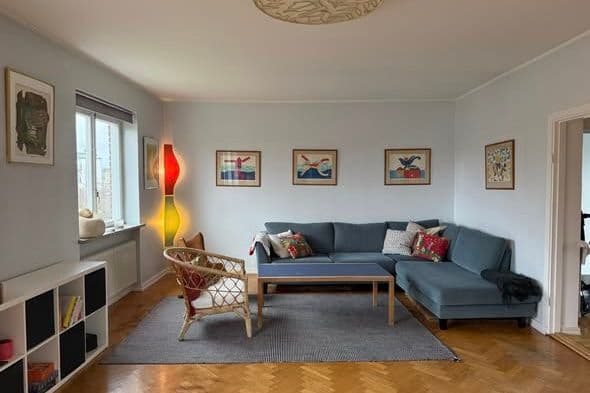 Möblerad 5 rok 135 kvm på Väster